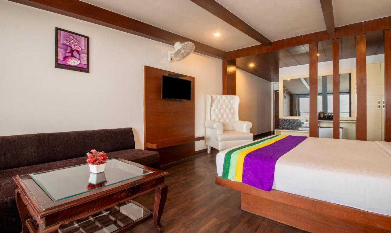 Treebo Premium Queen Of Hills Near Mall Road Mussoorie Kültér fotó