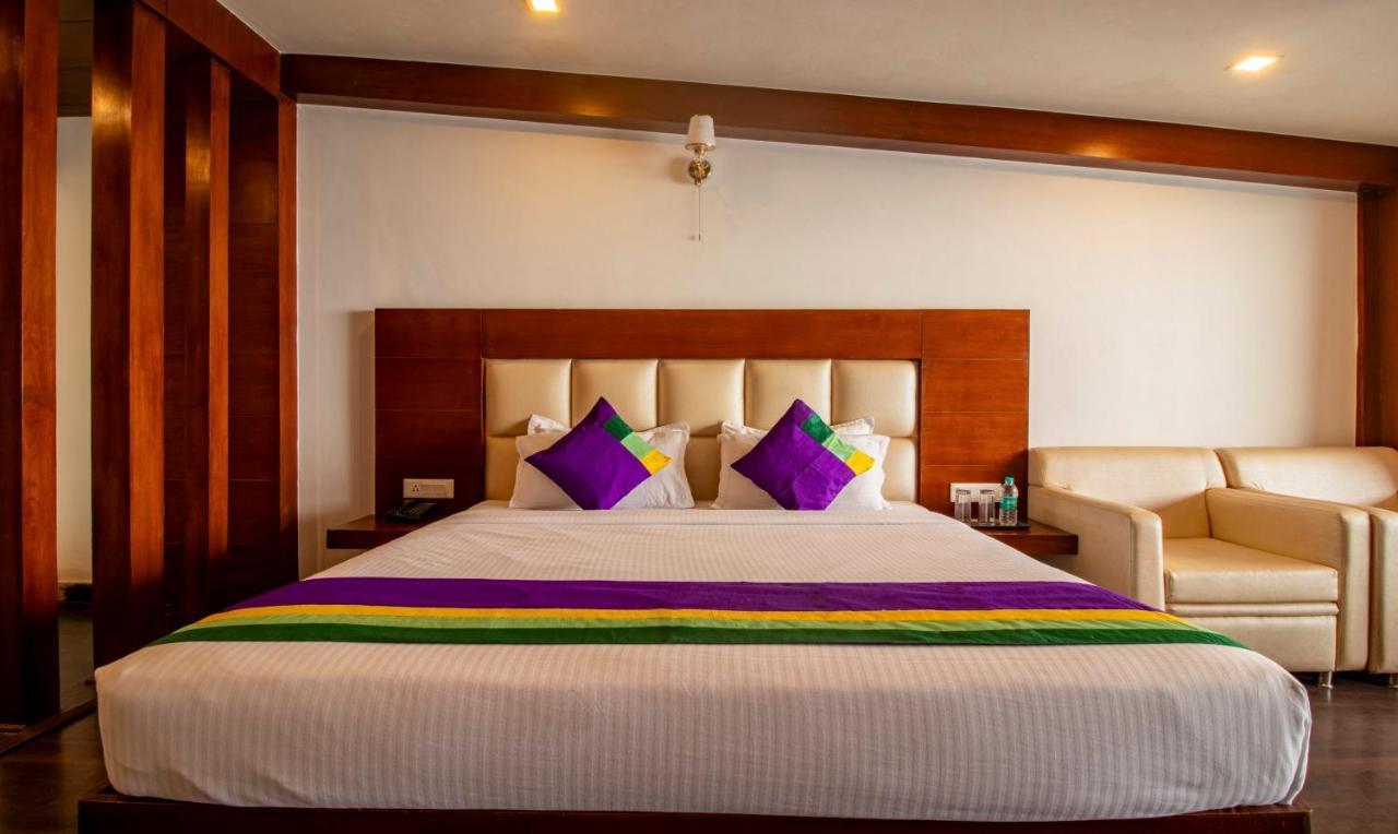 Treebo Premium Queen Of Hills Near Mall Road Mussoorie Kültér fotó